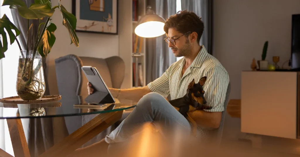 How Can You Simplify Your Day with Remote Work Life Hacks?